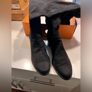 Suede heeled boots